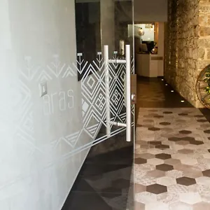 Aras Boutique Hotel